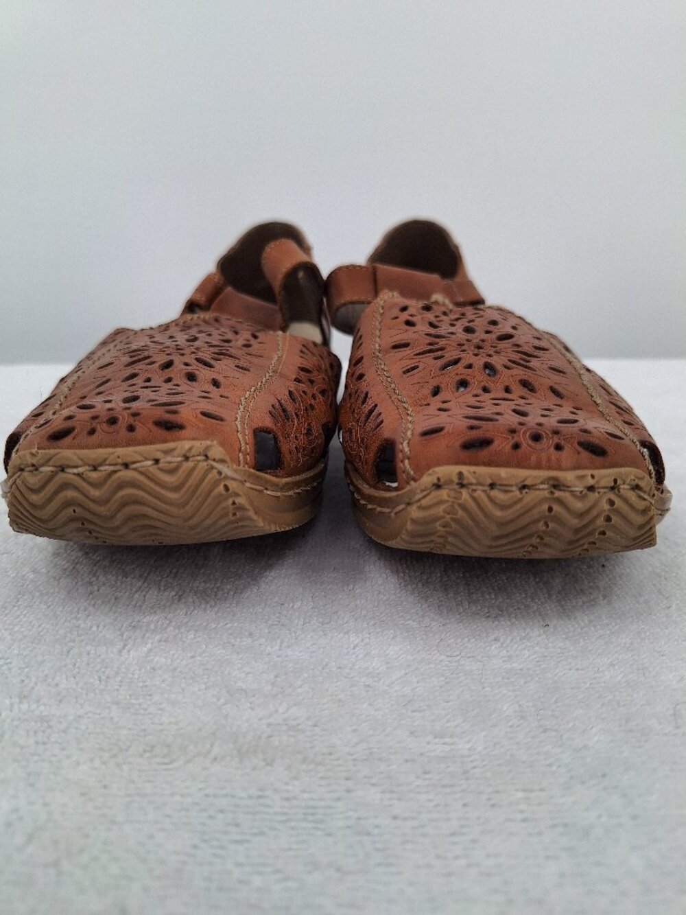 Rieker Shoes Womens 41 Anti-Stress Floral Cut Mary Jane T-Strap Brown Leather - Picture 6 of 16